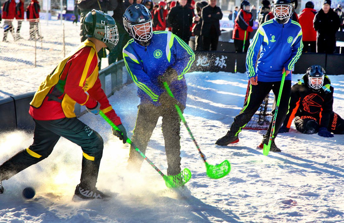 冰球赛场--石展冰
